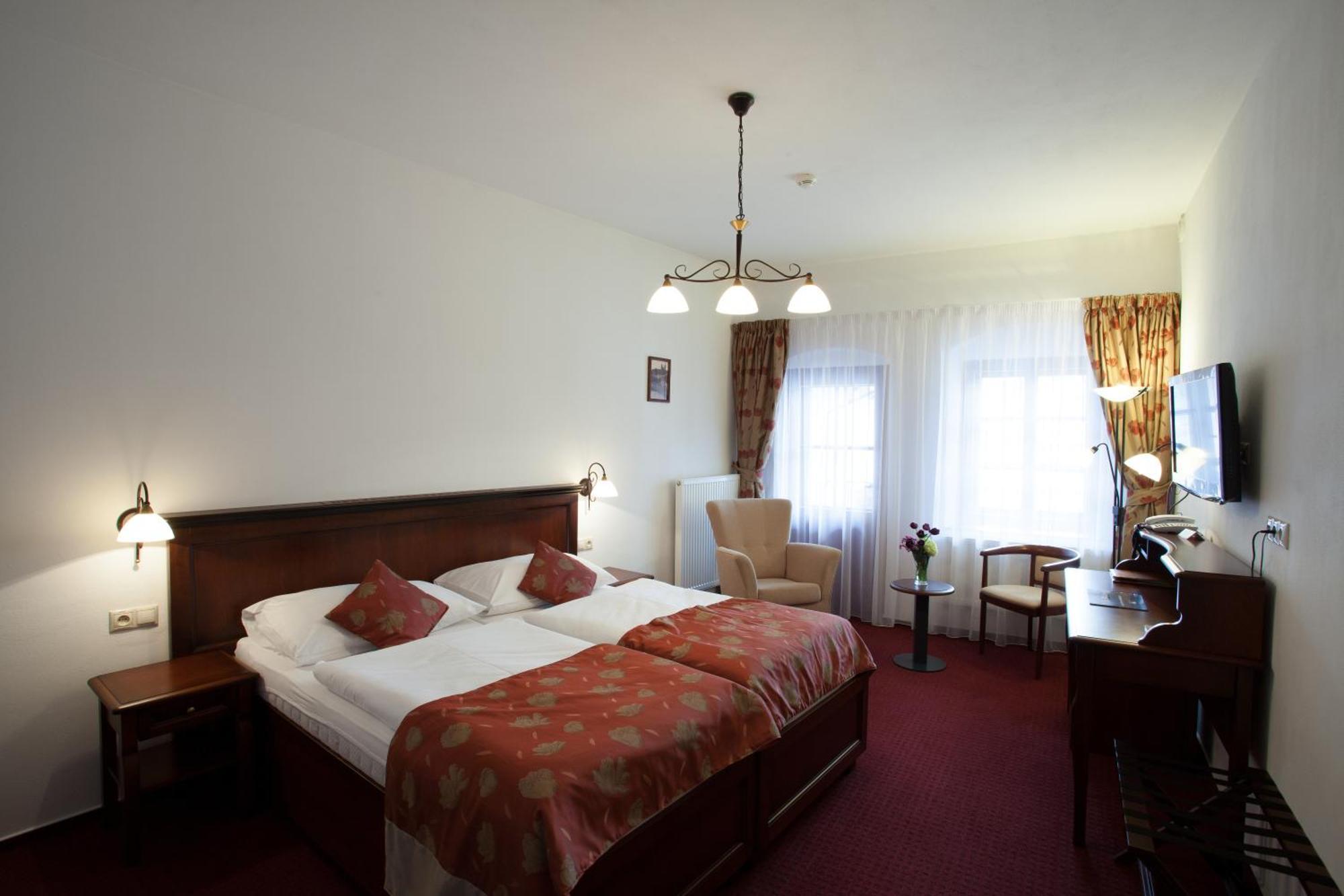 Hotel Joseph 1699 Trebic Luaran gambar